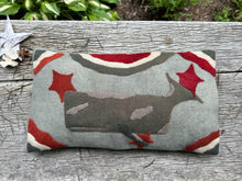 ~Olde Portland Wool Applique' Pillow