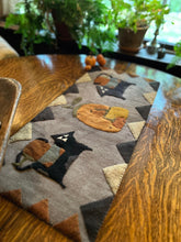 Olde Salem Cat's Pumpkin Patch