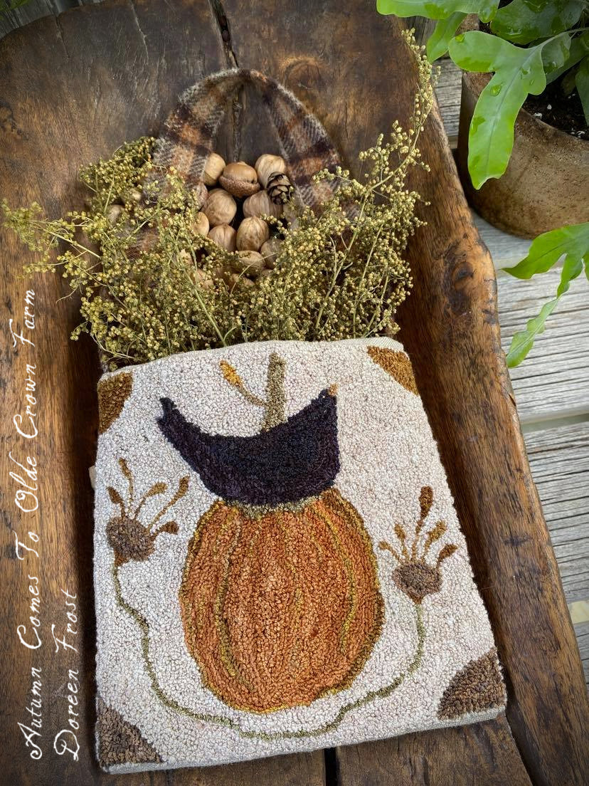 PUNCH NEEDLE EMBROIDERY WORKSHOP ~ Autumn Comes To Olde Crow Farm Door Pocket